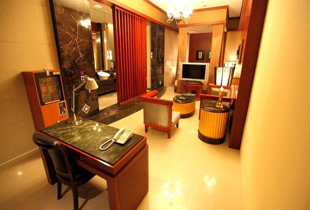 Discovery Motel - Nangang Тайбэй Экстерьер фото