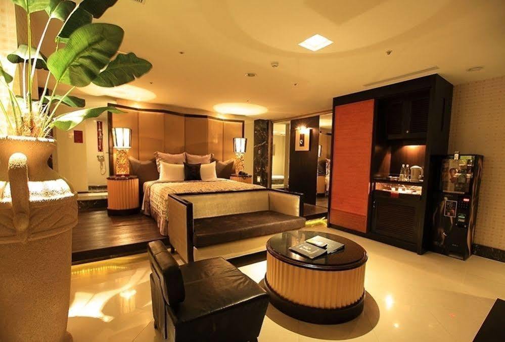 Discovery Motel - Nangang Тайбэй Экстерьер фото