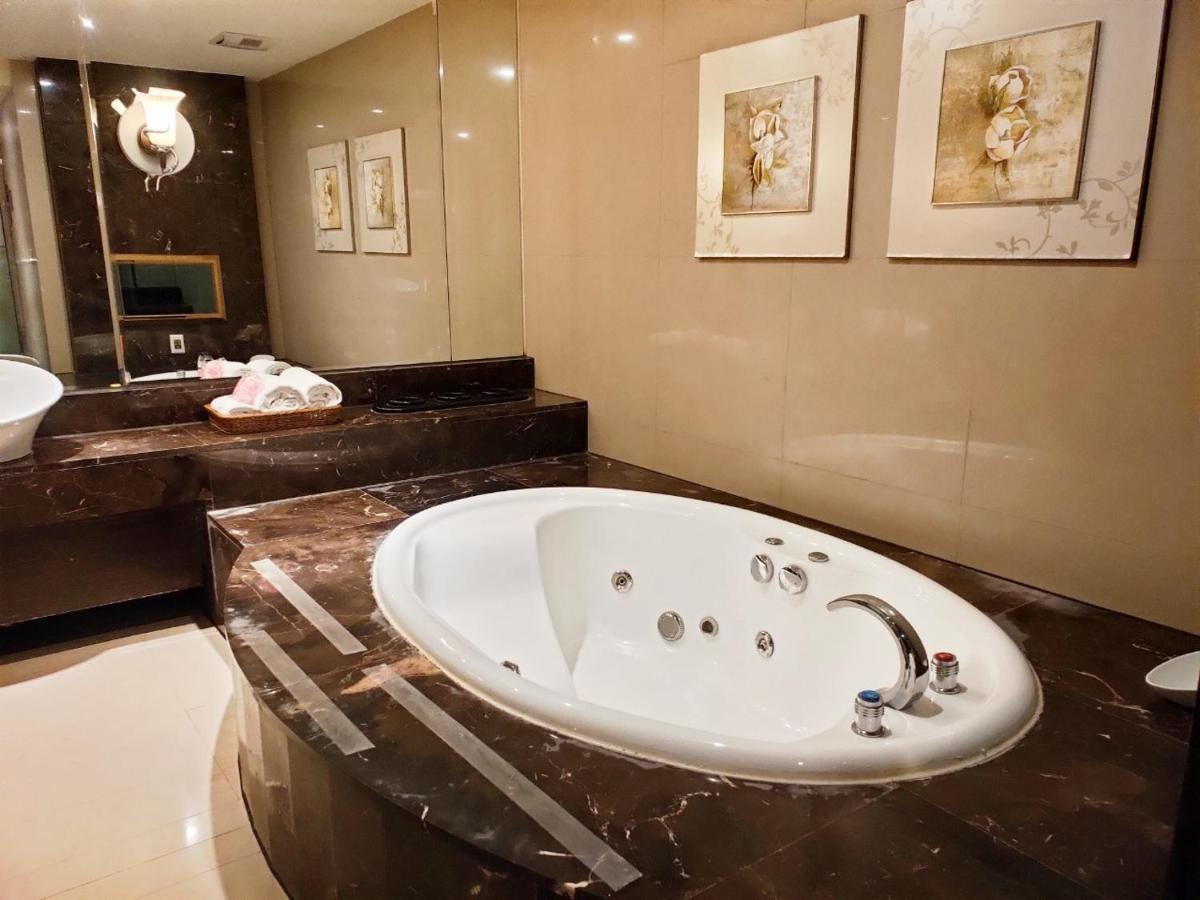 Discovery Motel - Nangang Тайбэй Экстерьер фото